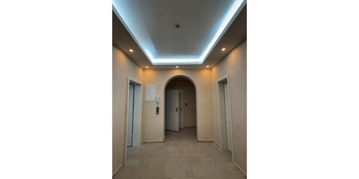 EG-Wohnung mit eigenem Eingang & Garten ab Sofort in Heiligehaus 5 zimmer