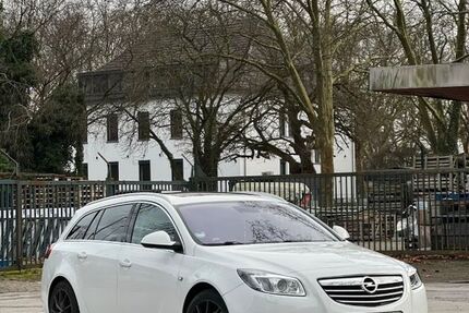 Opel Insignia 159.000 km 7.500 &euro; Duisburg 47226