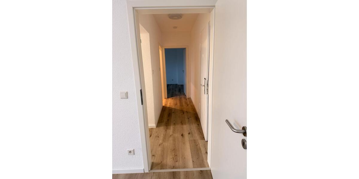Etagenwohnung Voerde (Niederrhein) - 2 Zimmer, 50 m&sup2;, 710&euro; | Angebot:26238322