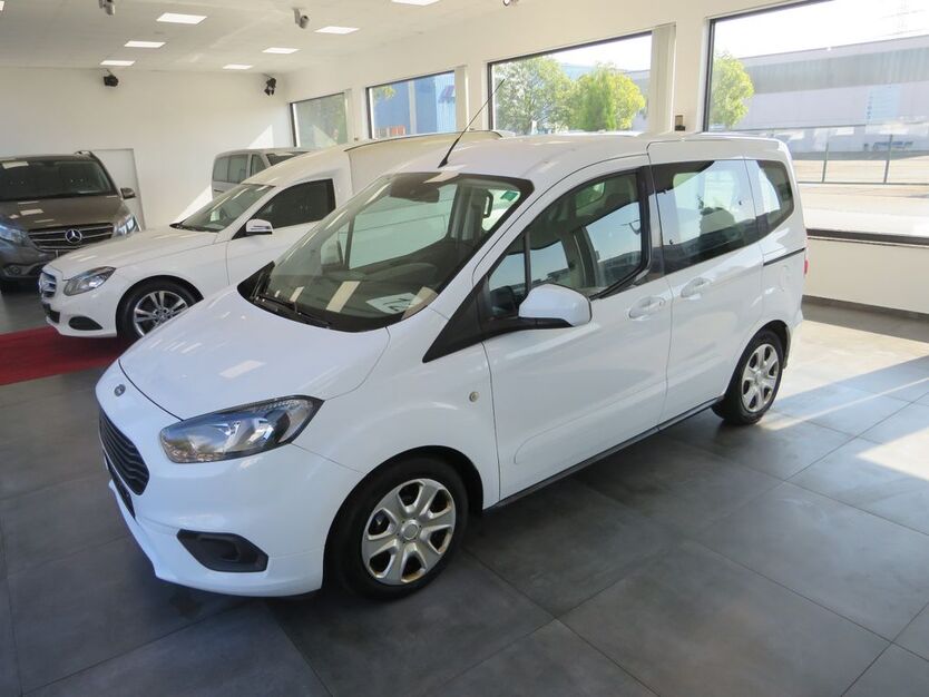 Ford Tourneo Courier 191.682 km 7.650 € Essen 45329