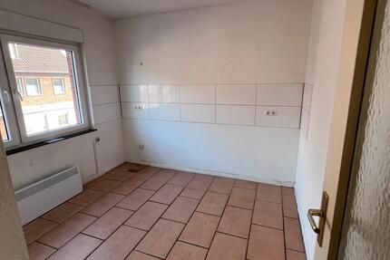 Oberhausen Klosterhardt 2,5 Wohnung + Balkon 1 zimmer