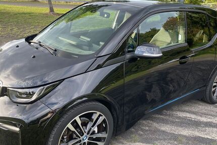 BMW i3 23.690 km 22.998 € Gladbeck 45964