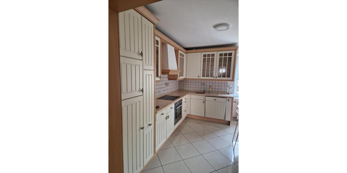 Etagenwohnung Duisburg Laar - 2 Zimmer, 60 m&sup2;, 650&euro; | Angebot:25625242