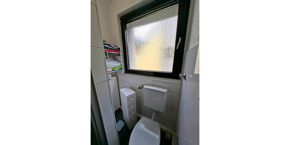 Dachgeschoßwohnung Essen Stadtbezirk IV - 3 Zimmer, 67 m&sup2;, 855&euro; | Angebot:26236994