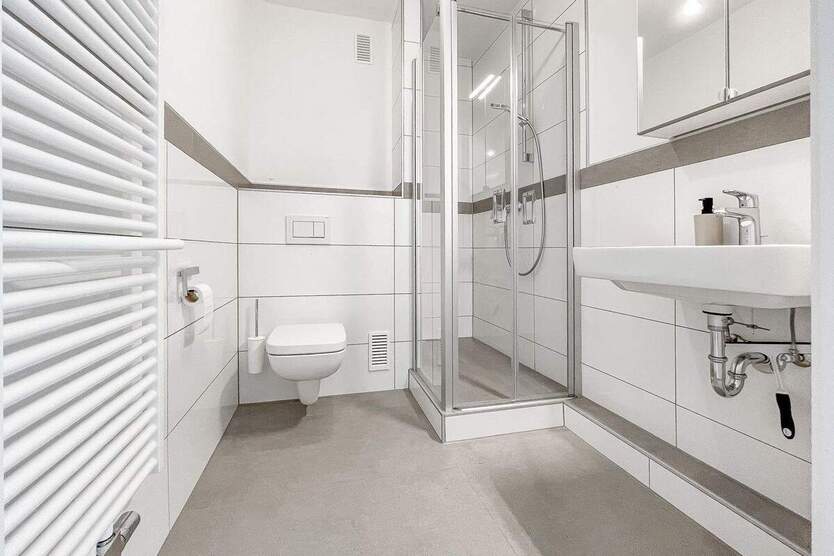 3,5 Zimmer - vollständig renoviert - *Garage 3 zimmer