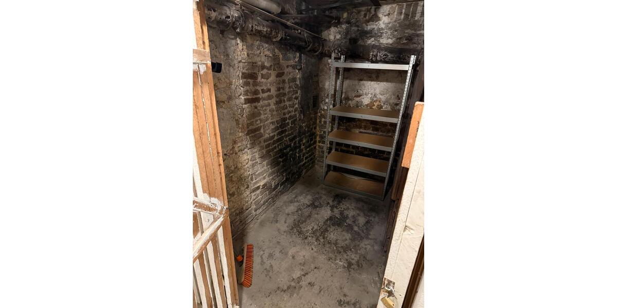 Etagenwohnung Wuppertal Arrenberg - 4 Zimmer, 100 m&sup2;, 1.360&euro; | Angebot:25406234