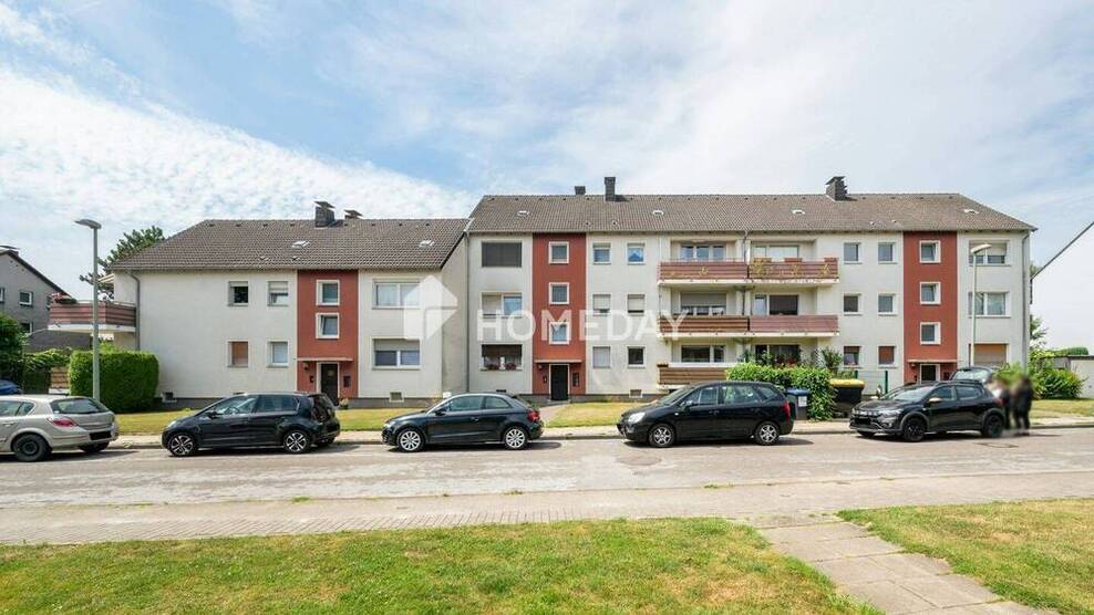 Sofort frei! Ideal geschnittene 2-Zimmer-Wohnung mit Balkon und Tageslichtbad