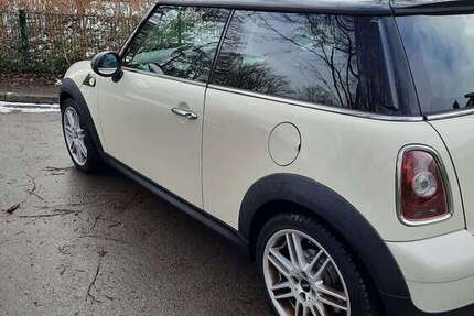 Mini One 135.000 km 3.500 &euro; Dortmund 44143