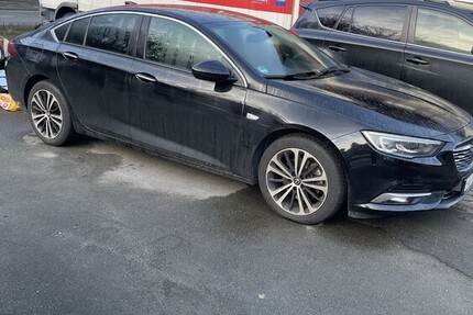 Opel Insignia 144.289 km 12.350 € Hagen 58095