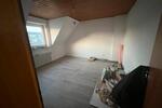 Dachgeschoßwohnung Oberhausen Osterfeld - 3.5 Zimmer, 75 m&sup2;, 650&euro; | Angebot:26237035