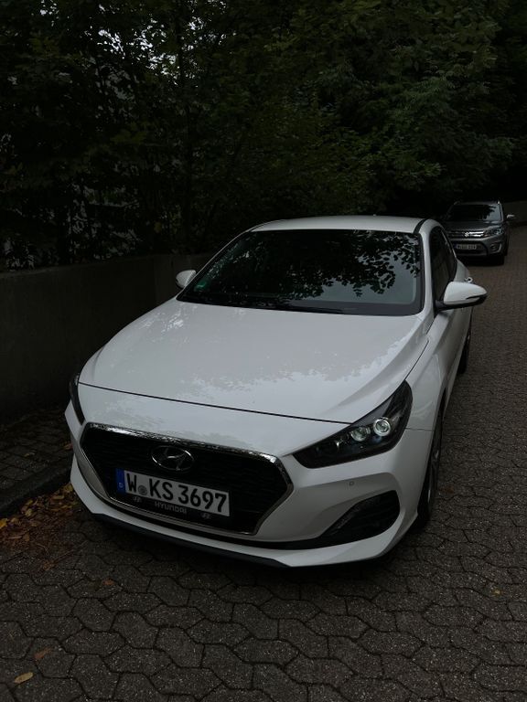 Hyundai i30 46.715 km 20.000 € Wuppertal 42283