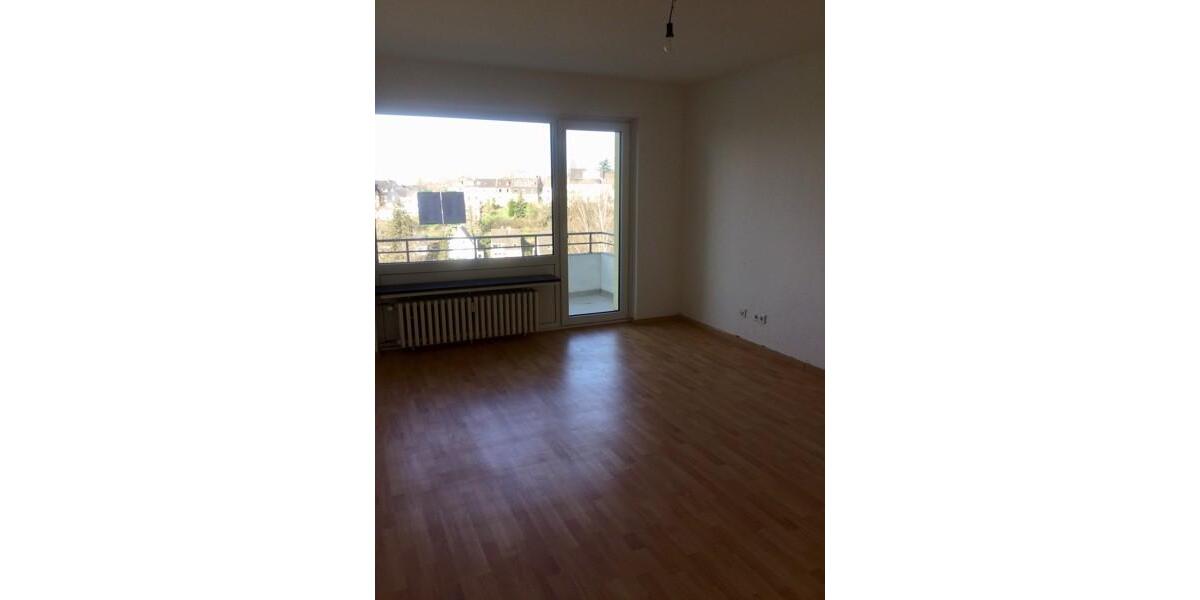 So schön: Geräumige 3 Zimmer mit Balkon in gepflegter Umgebung 3.5 zimmer