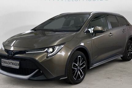 Toyota Corolla 42.000 km 22.989 &euro; Dinslaken 46539