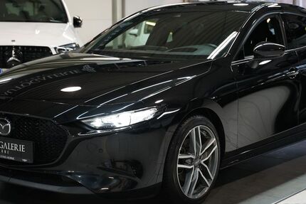 Mazda 3 37.377 km 21.990 &euro; Herne 44652