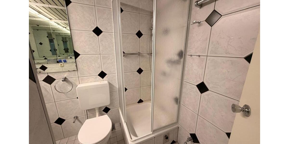 Einfamilienhaus Gelsenkirchen - 1.5 Zimmer, 20 m&sup2;, 450&euro; | Angebot:24630640