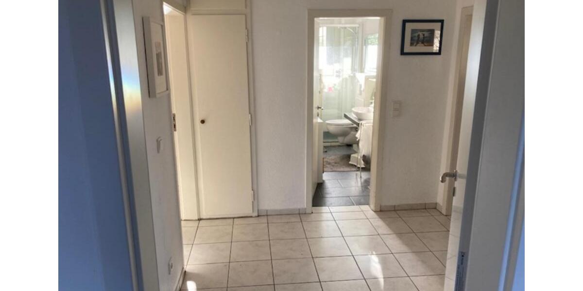 Erdgeschoßwohnung Hattingen Blankenstein - 2.5 Zimmer, 97 m&sup2;, 1.000&euro; | Angebot:25366377