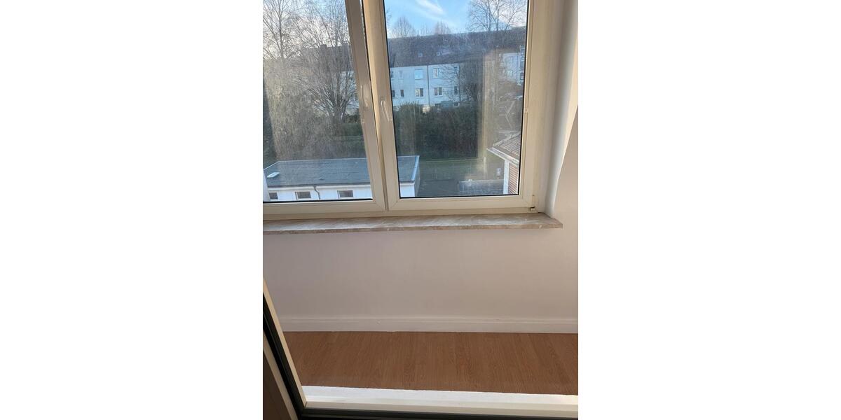 Dachgeschoßwohnung Wuppertal Gemarkung Langerfeld - 2 Zimmer, 65 m&sup2;, 450&euro; | Angebot:25421967