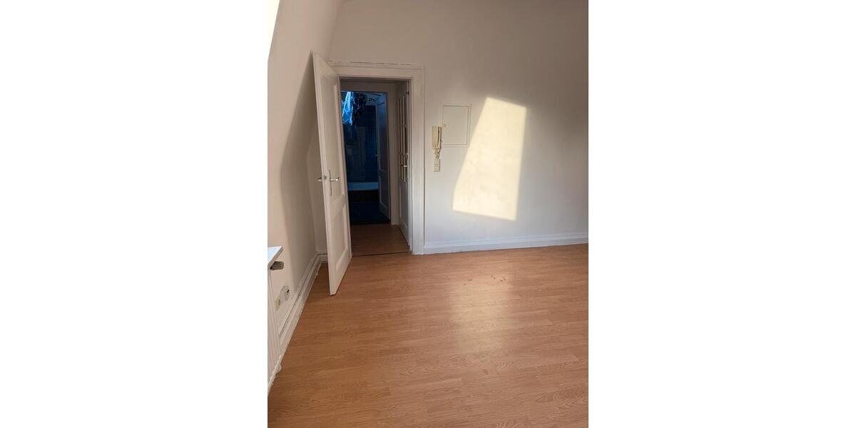 Dachgeschoßwohnung Wuppertal Gemarkung Langerfeld - 2 Zimmer, 65 m&sup2;, 450&euro; | Angebot:25421967