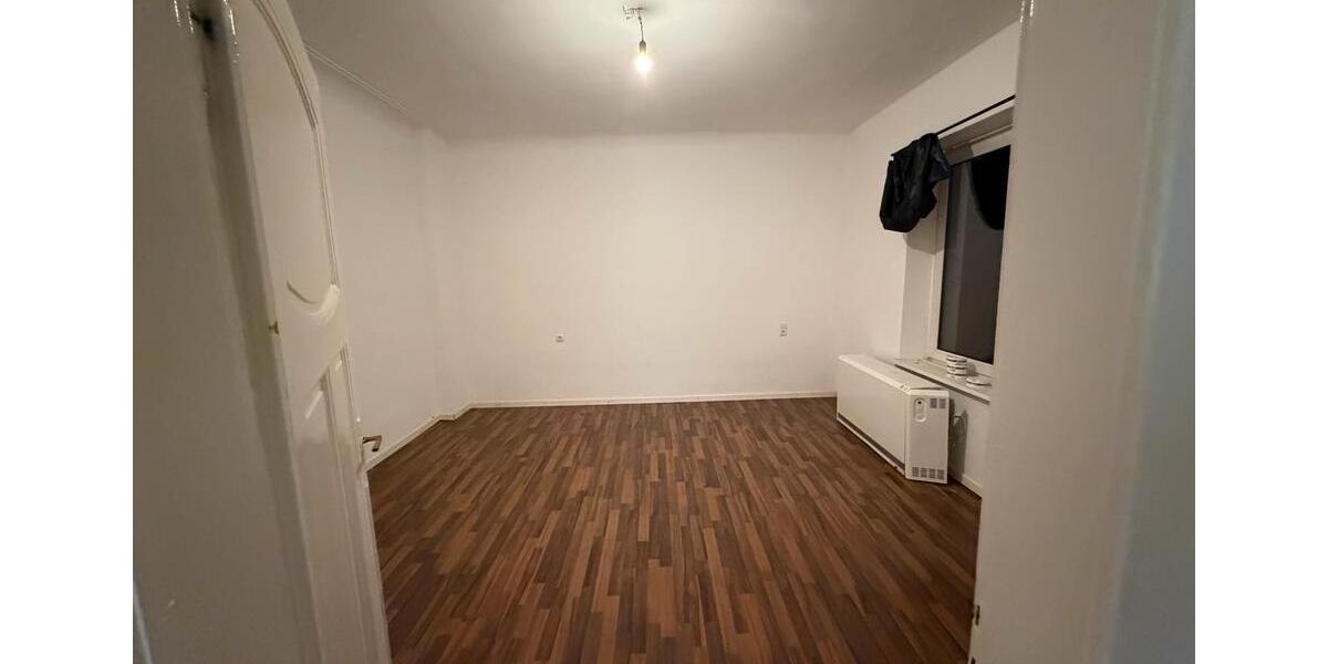 Etagenwohnung Duisburg Duisburg-Mitte - 2 Zimmer, 60 m&sup2;, 580&euro; | Angebot:25541364