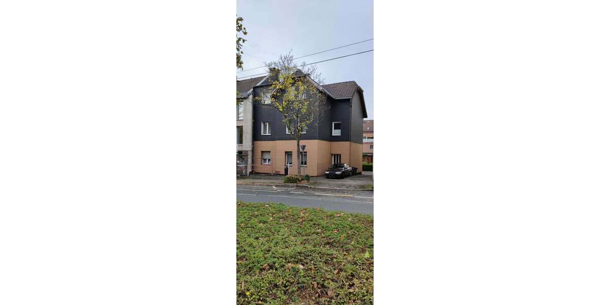 Haus zum Kaufen in Recklinghausen 374.990 € 225 m² 9 zimmer