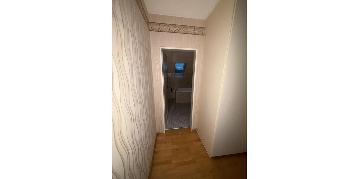 Bei VIVAWEST die Sonnenstrahlen auf der eigenen Terrasse genießen. 2.5 zimmer