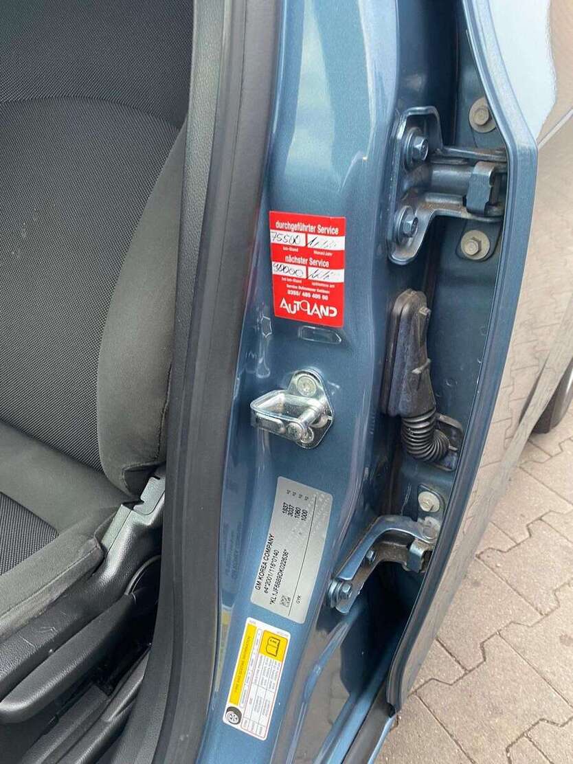 Chevrolet Cruze 164.008 km 4.200 € Duisburg 47137