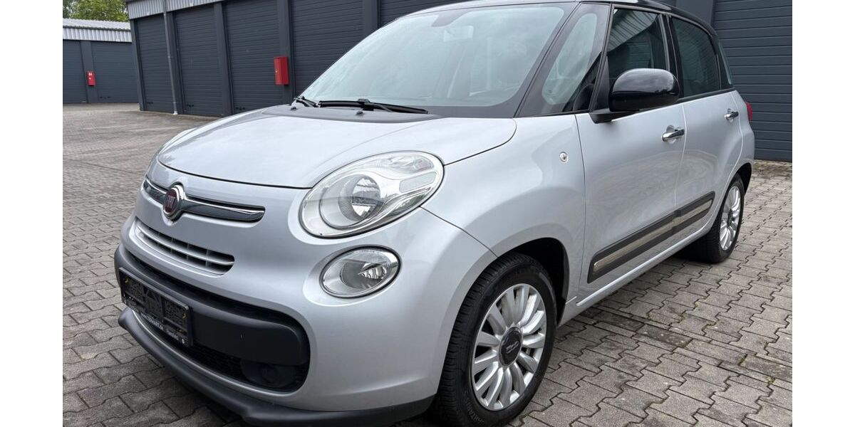 Fiat 500L 111.000 km 5.990 &euro; Bochum 44809