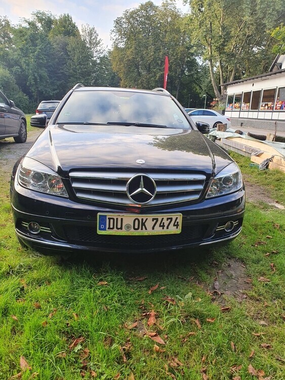 Mercedes-Benz C 180 200.000 km 7.890 € Duisburg 47051