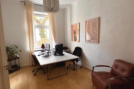 Romantische Single- oder Pärchenaltbauwohnung in Premiumlage 3 zimmer