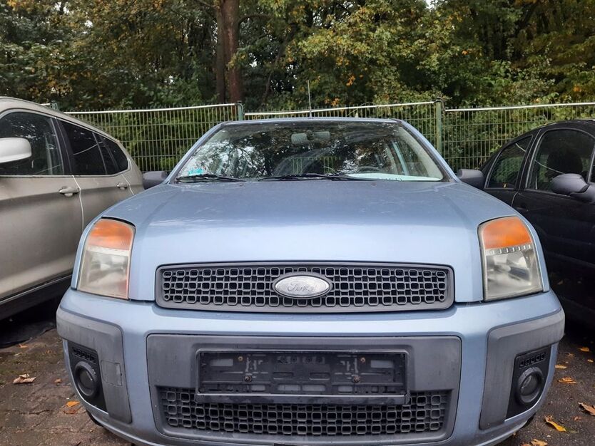 Ford Fusion 160.000 km 2.000 € Essen 45276