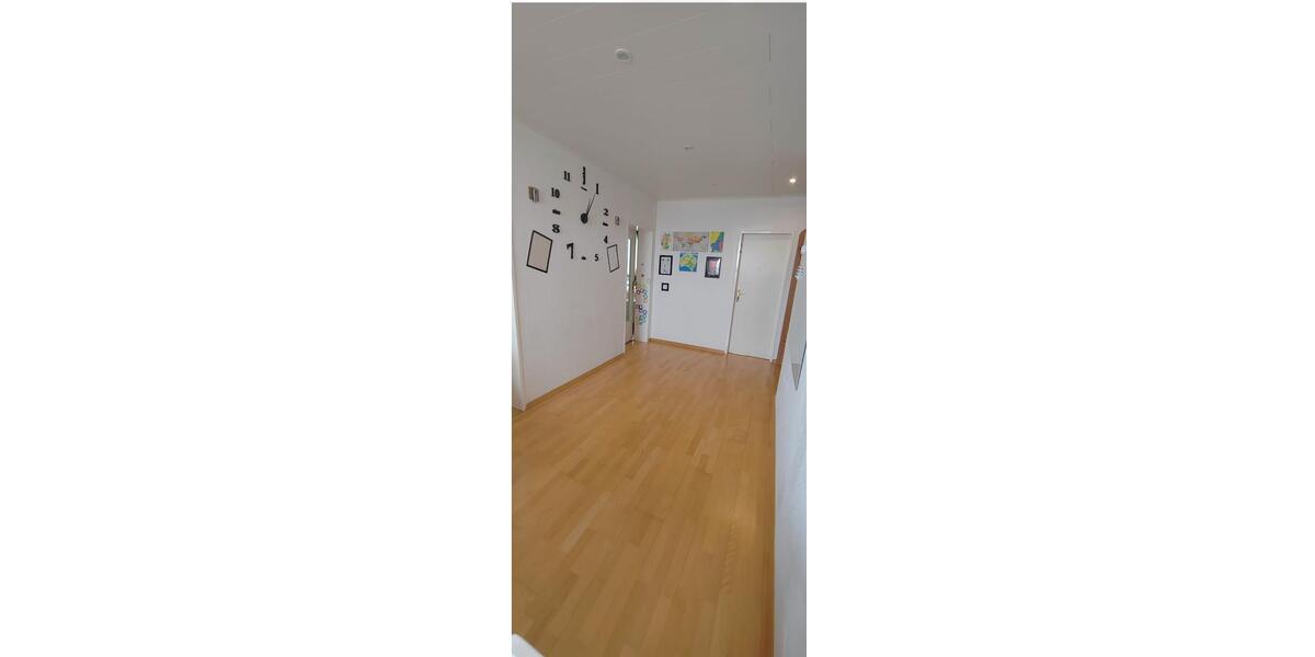 Etagenwohnung Duisburg Essenberg - 3 Zimmer, 82 m&sup2;, 820&euro; | Angebot:26126111