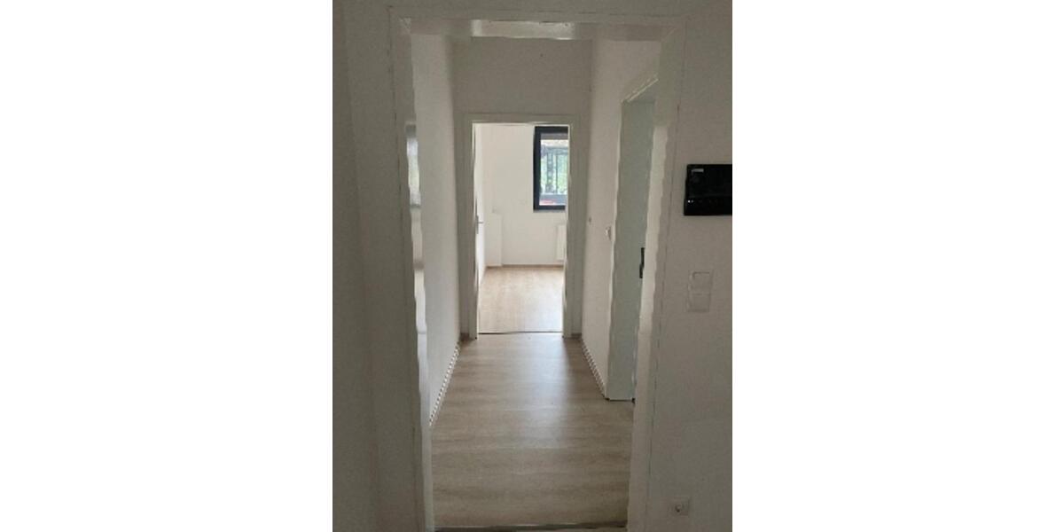 Erdgeschoßwohnung Duisburg Mittelmeiderich - 3 Zimmer, 80 m&sup2;, 720&euro; | Angebot:25568033