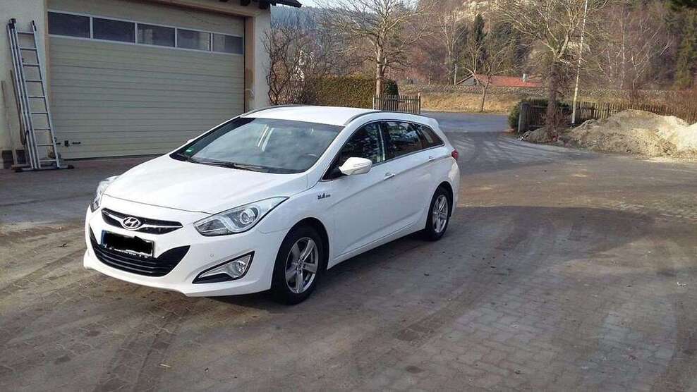 Hyundai i40 162.696 km 3.650 € Herne 44652