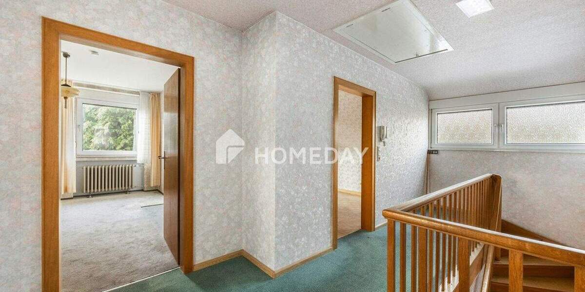 Einfamilienhaus Dinslaken Hiesfeld - 7 Zimmer, 220 m&sup2;, 499.000&euro; | Angebot:25357933