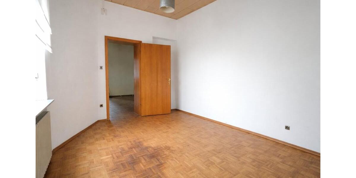 Erdgeschoßwohnung Duisburg Beeck - 4 Zimmer, 80 m&sup2;, 500&euro; | Angebot:26234172