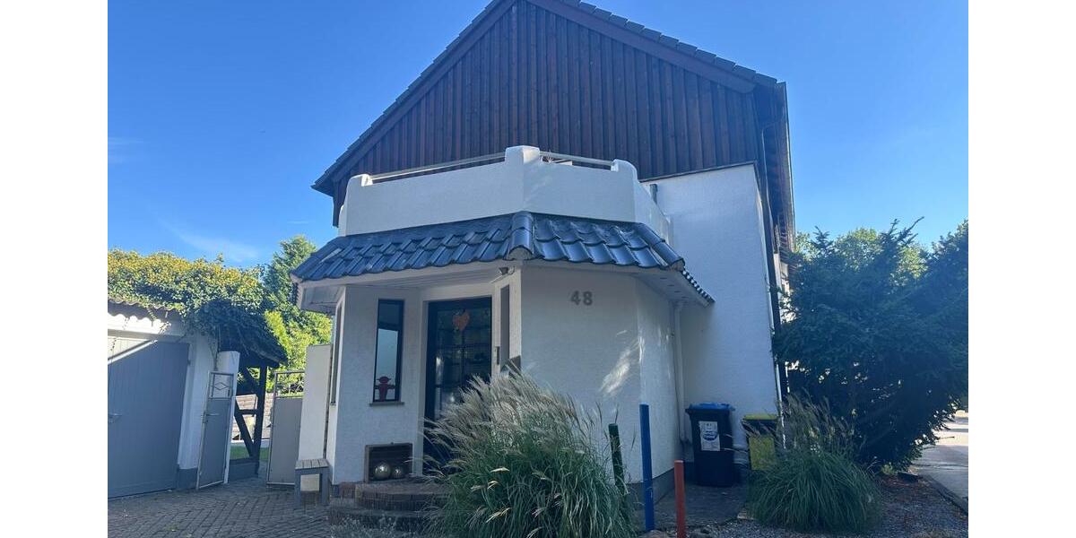 DHH im Grünen mit viel Platz für Familien - Dach komplett neu 6.5 zimmer