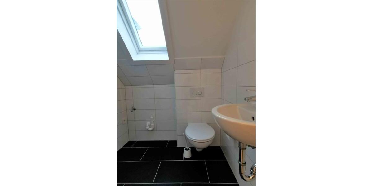 Dachgeschoßwohnung Wuppertal Gemarkung Barmen - 2 Zimmer, 66 m&sup2;, 532&euro; | Angebot:25286548