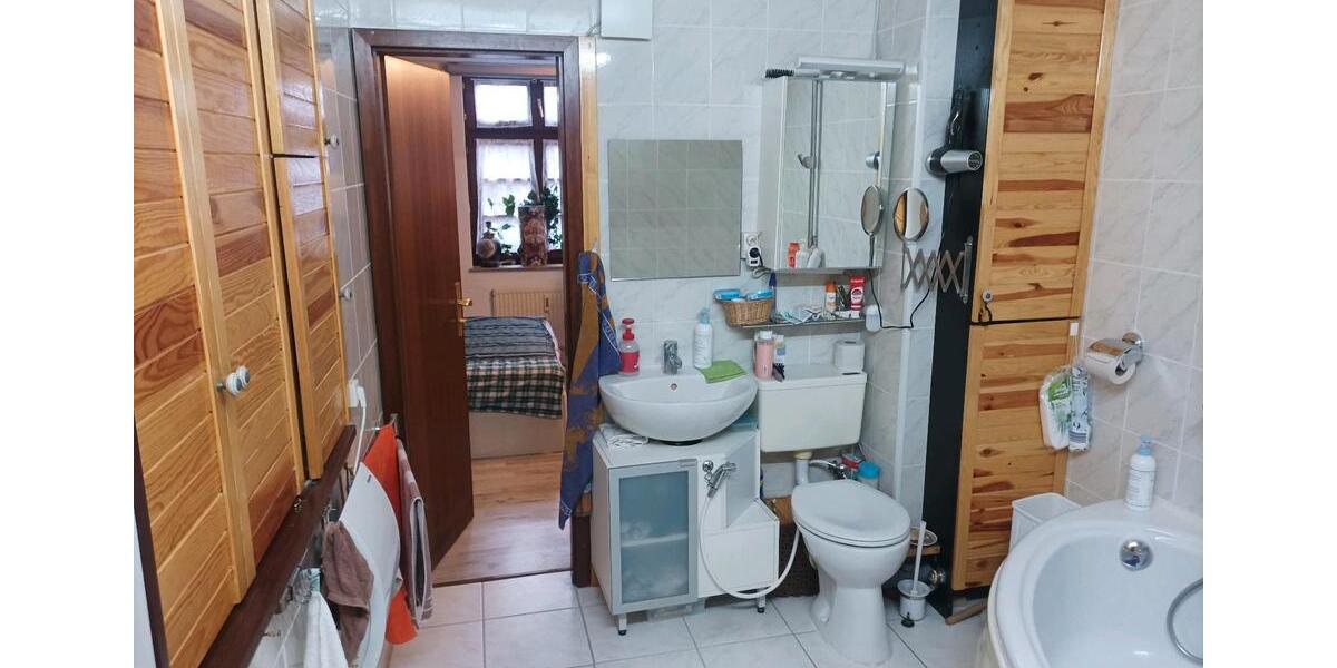 Erdgeschoßwohnung Dorsten Altstadt - 4 Zimmer, 91 m&sup2;, 150.000&euro; | Angebot:27113387