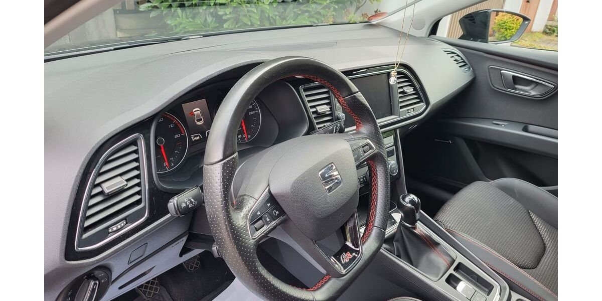 Seat Leon 78.000 km 13.100 &euro; Dortmund 44269