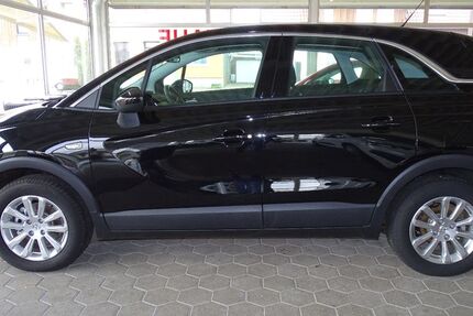 Opel Crossland (X) 25.555 km 19.997 &euro; Waltrop 45731