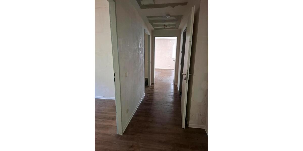 Erdgeschoßwohnung Wuppertal Dornap - 4 Zimmer, 102 m&sup2;, 105.000&euro; | Angebot:27098628