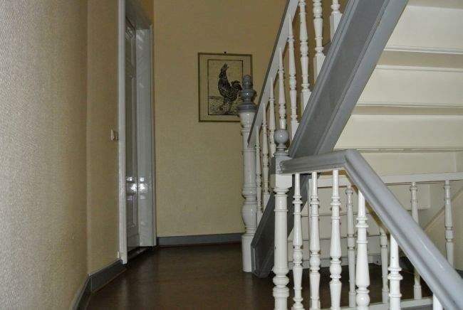 In einem Patrizierhaus mit hohen Decken befindet sich eine 4 Zimmer-Wohnung mit neuer Ausstattung für Altbauliebhaber**** 4 zimmer