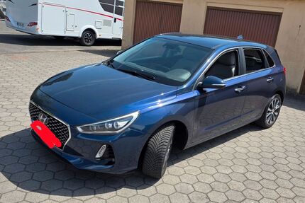Hyundai i30 103.000 km 11.500 &euro; Marl 45772