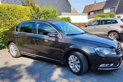 VW Passat 190.500 km 8.000 € Essen 45277
