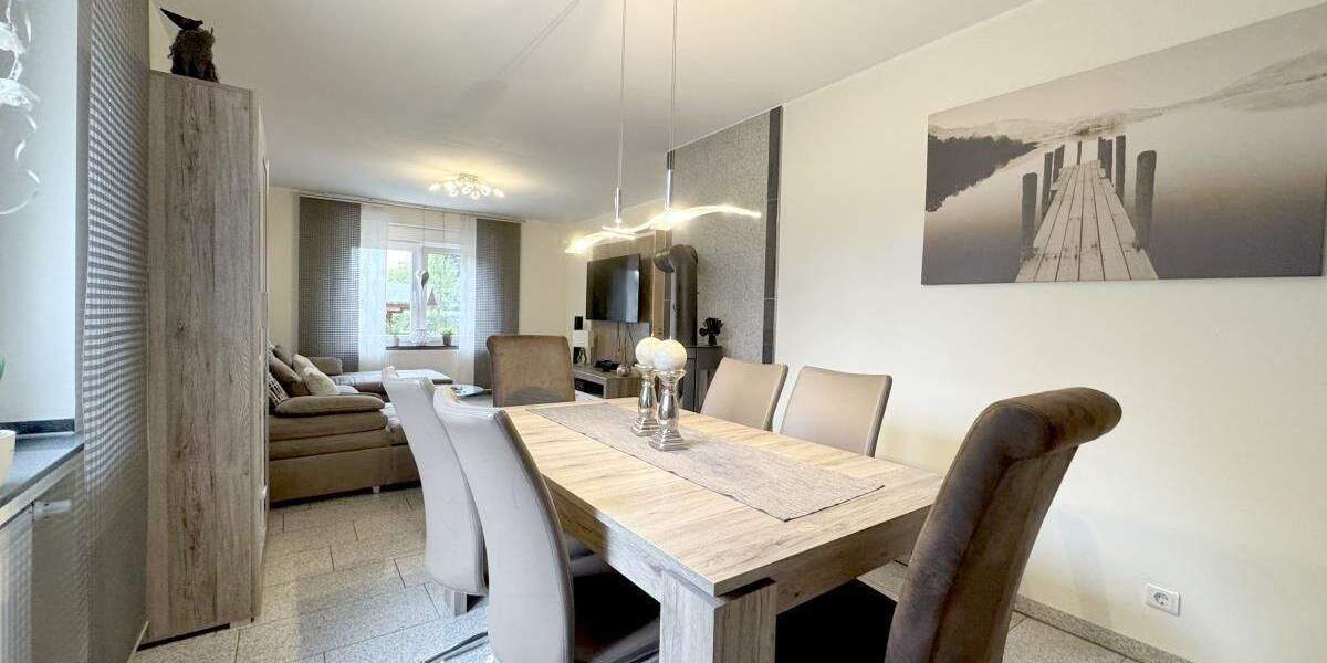 Einfamilienhaus Oberhausen Schwarze Heide - 7 Zimmer, 176 m&sup2;, 595.000&euro; | Angebot:25632282