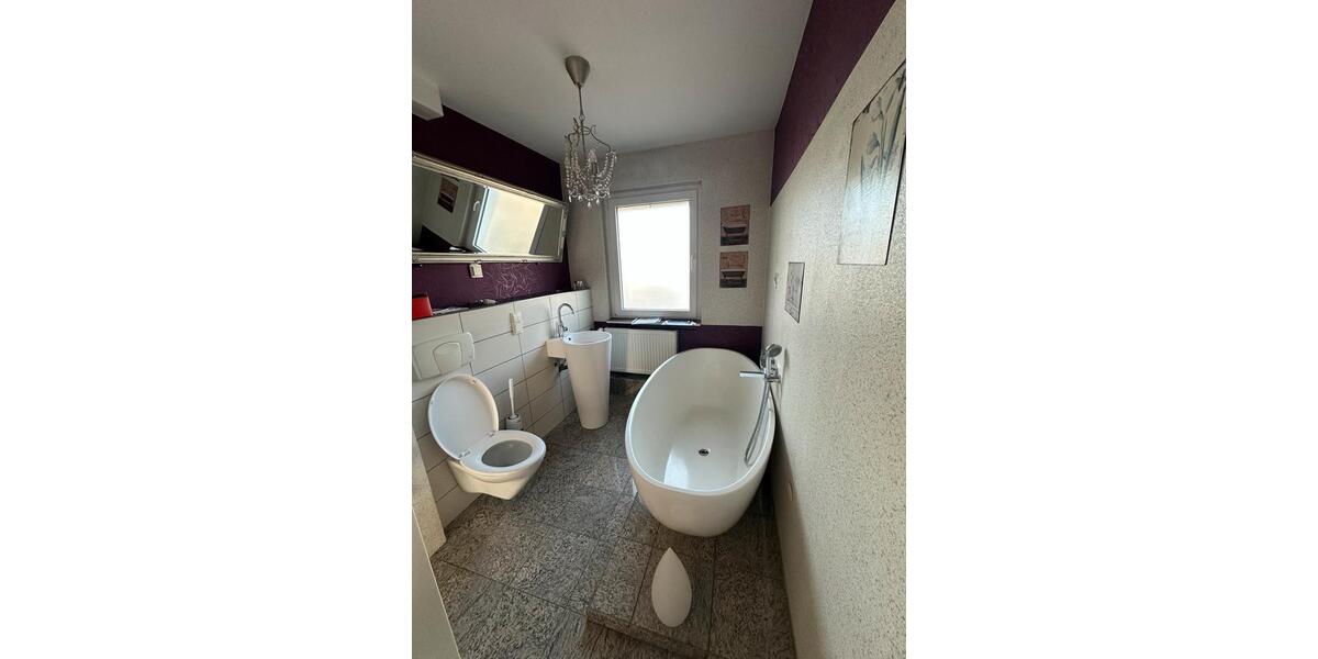 Etagenwohnung Dortmund Huckarde - 4 Zimmer, 100 m&sup2;, 1.100&euro; | Angebot:26139117
