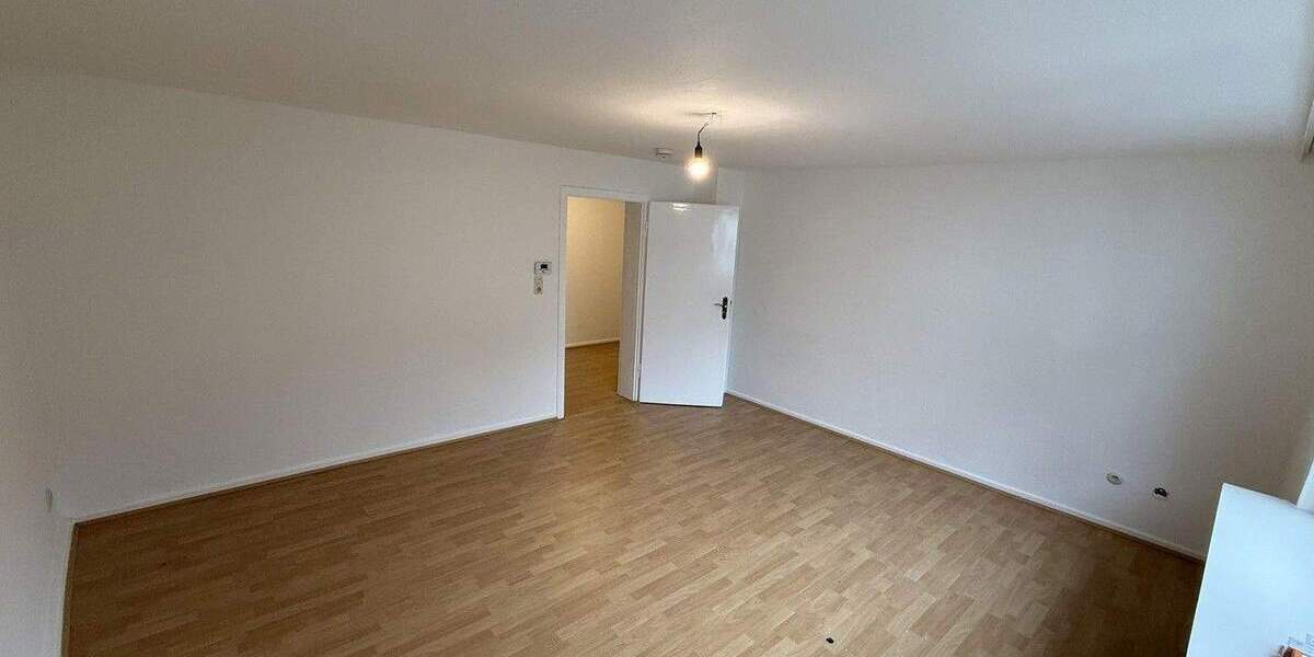 Etagenwohnung Wuppertal Elberfeld - 2 Zimmer, 62 m&sup2;, 560&euro; | Angebot:25402181