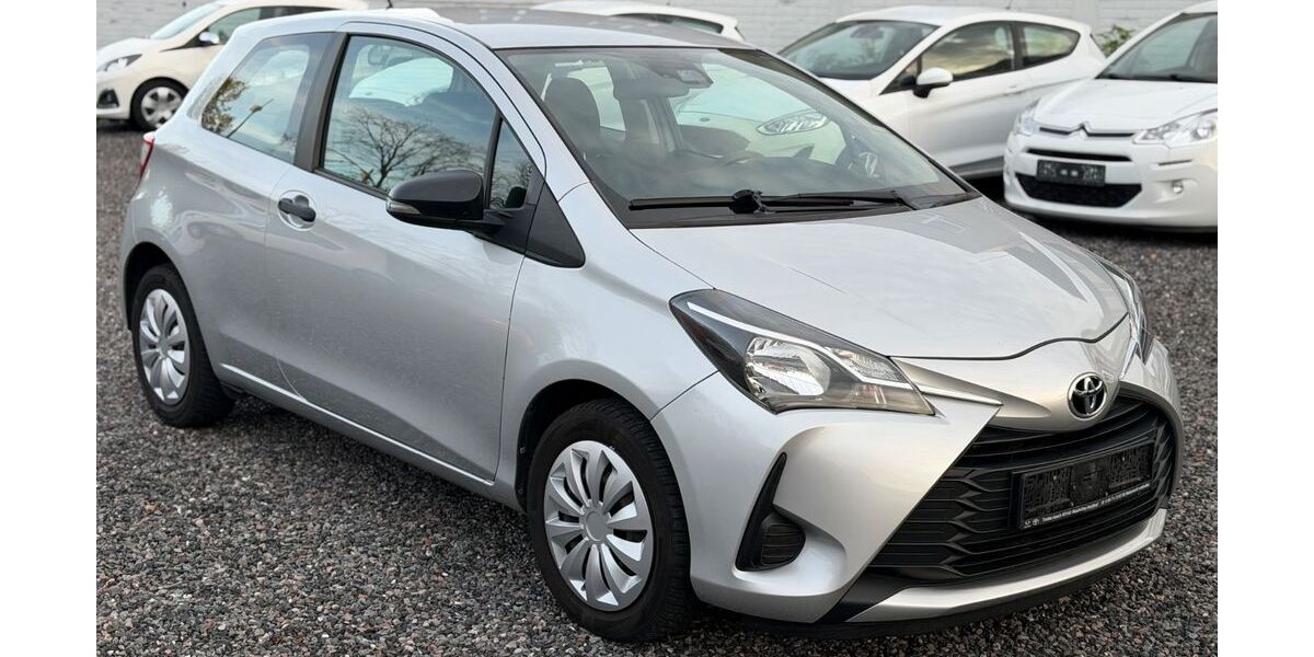 Toyota Yaris 104.000 km 7.299 &euro; Essen 45307