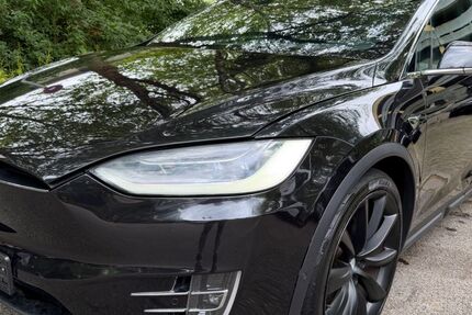 Tesla Model X 199.987 km 24.200 &euro; Essen 45276