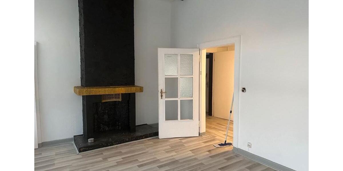 Wohnung in Duisburg zu vermieten-Teilw. Saniert ! 3 zimmer